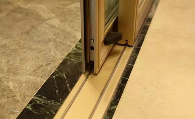 居家中推拉门如何设计?不花冤枉钱少走弯路