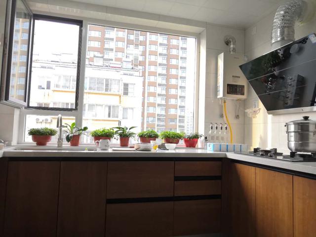 热水器