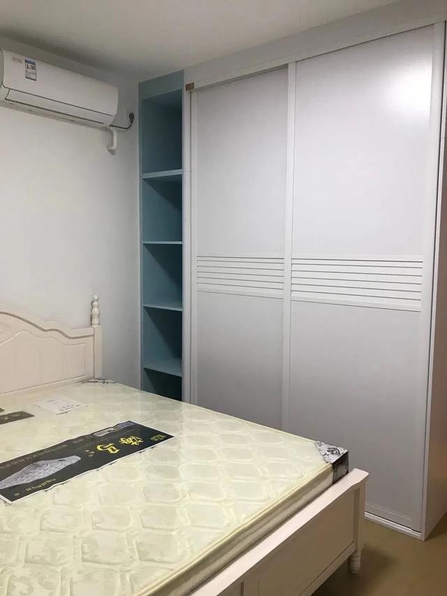 衣柜门