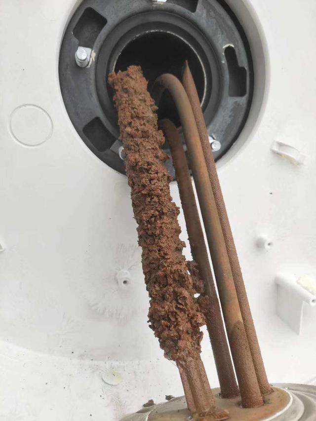 电热水器使用的三大点 省钱的同时又安全